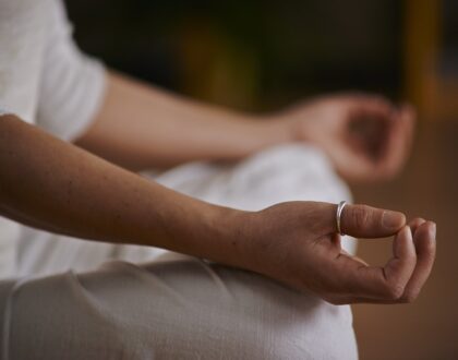 Le yoga sur une chaise